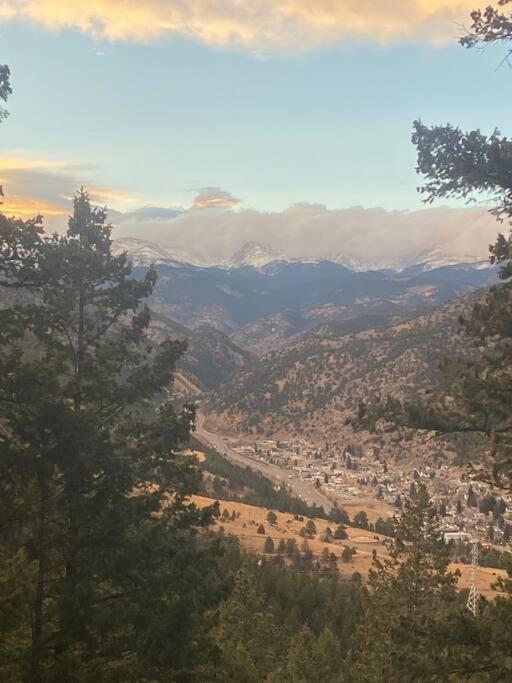 Sodacreek Look-Out .3 Mi From I70 + Hotsprings Idaho Springs Luaran gambar